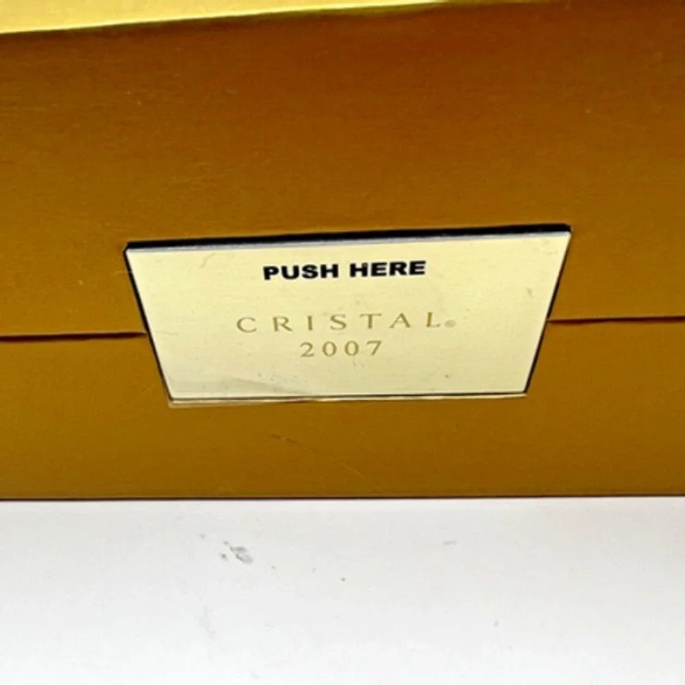 Cristal D’Arques this exquisite